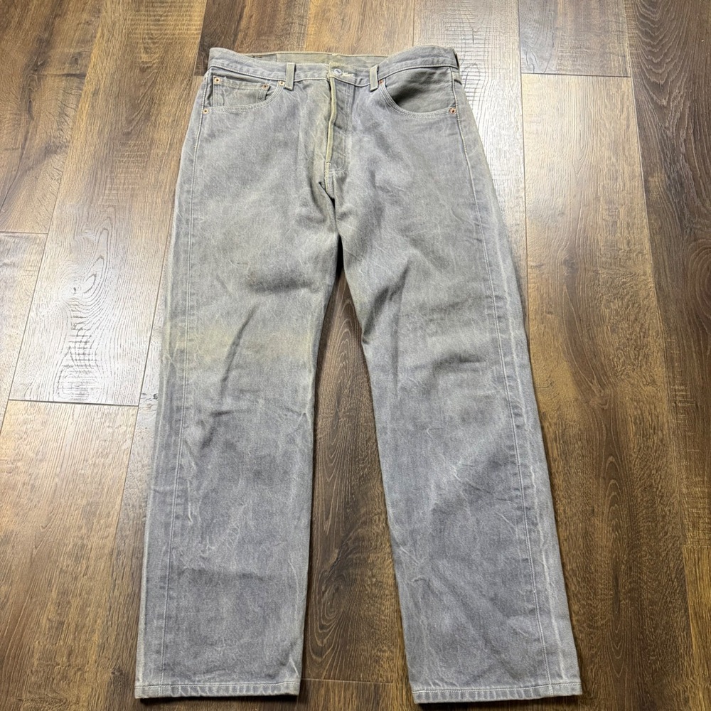 Men's Y2K Levi's 501 Gray Faded Straight Leg Jeans W35 L32 Fits 34x28